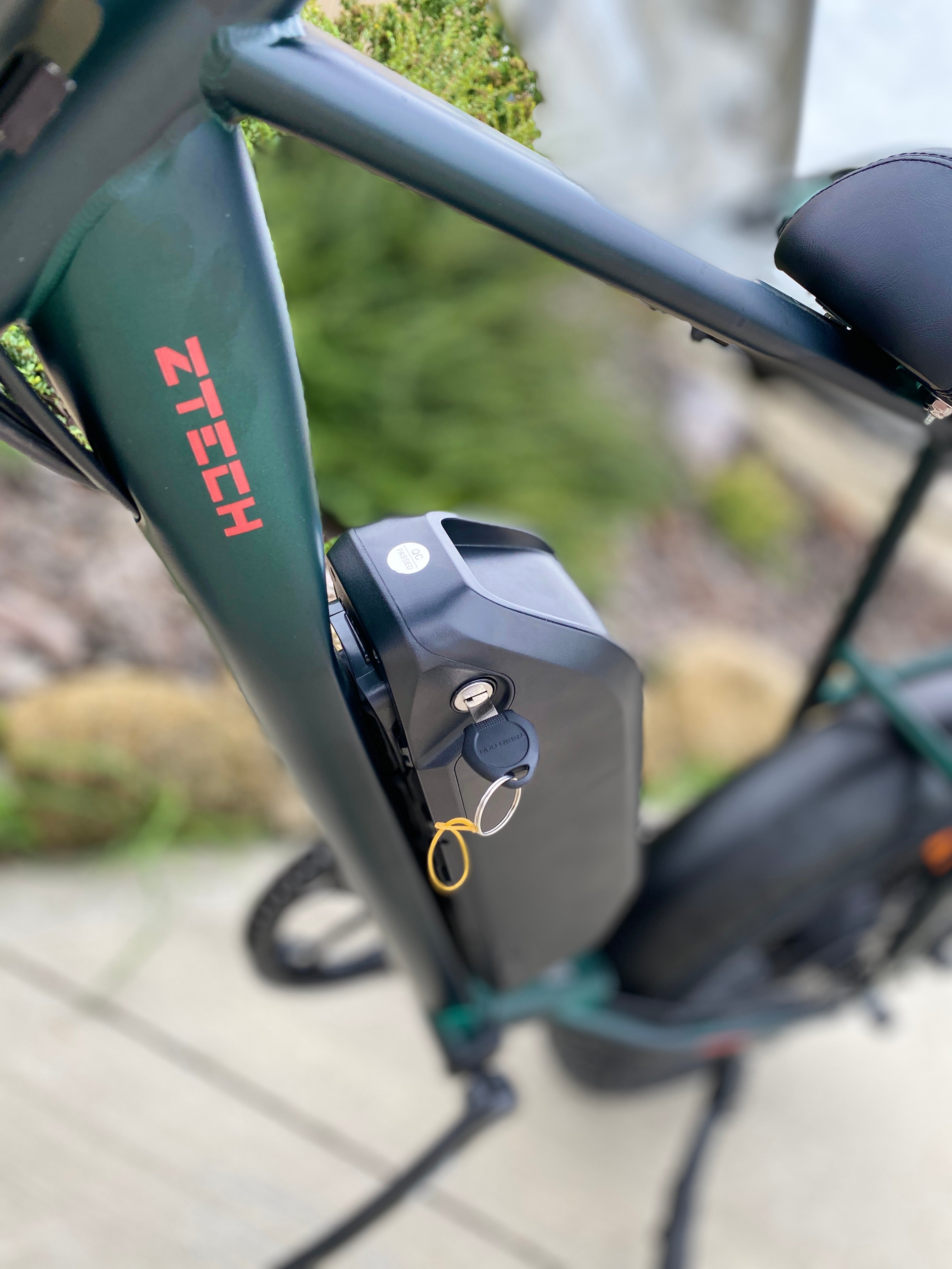 Bicicleta Electrica Bomber ZTECH ZT-86 250W 48V 13Ah