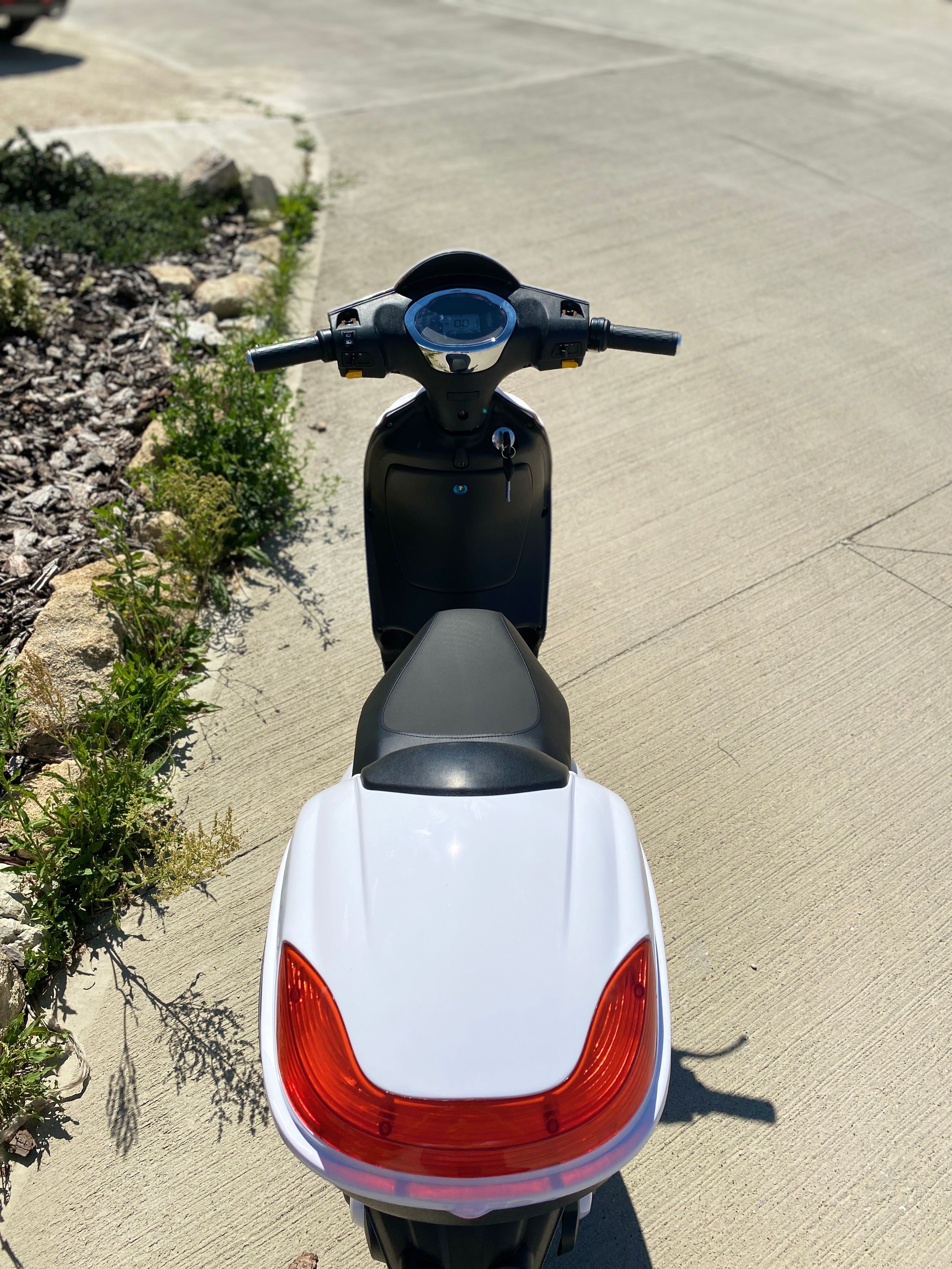 Bicicletă electrică ZTECH ZT-09-A Classic 48V 12Ah 300W 25km/h