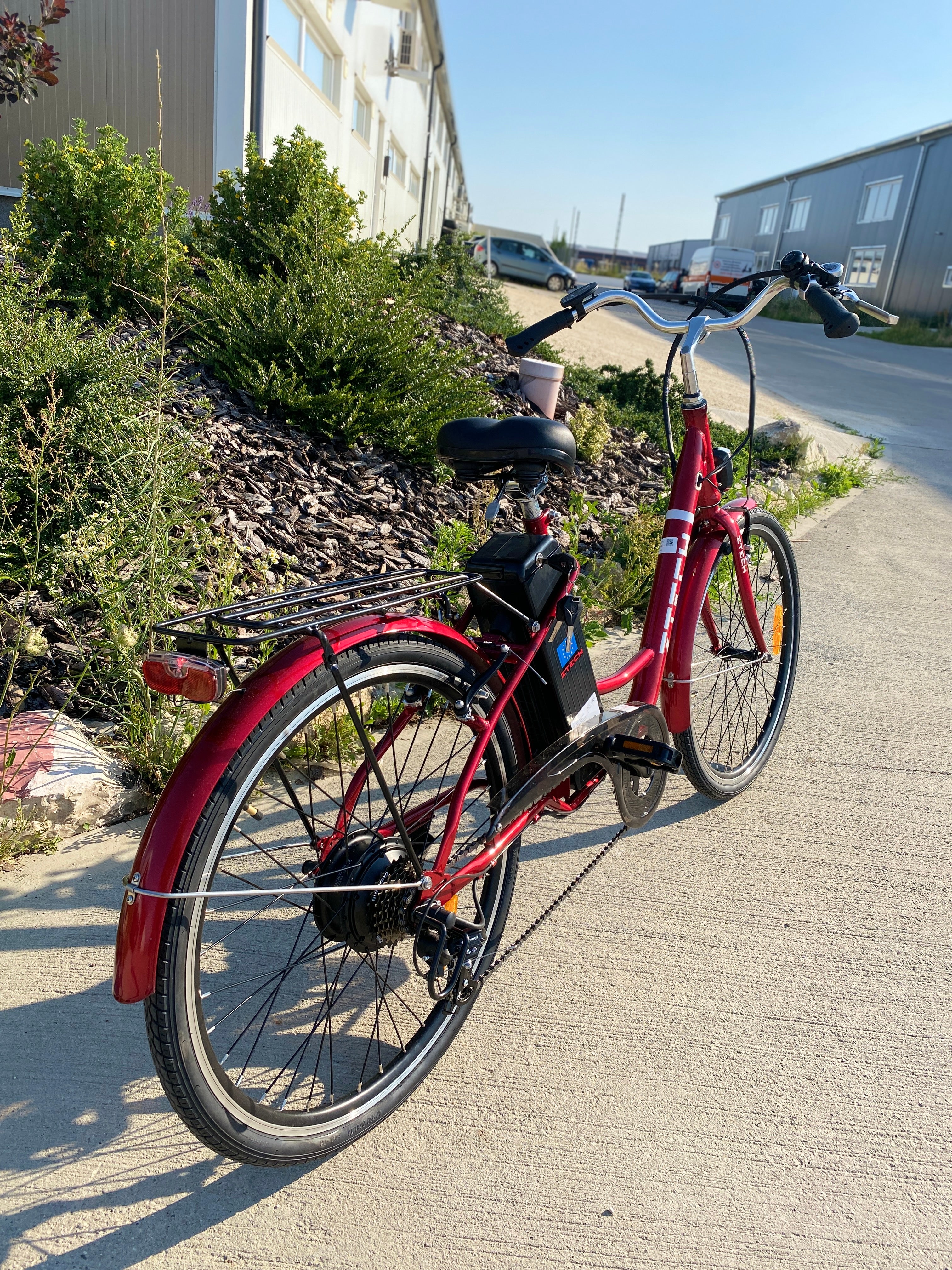 Bicicletă electrică ZTECH ZT-32 Barcelona Litiu 26" 250W 36V 9Ah