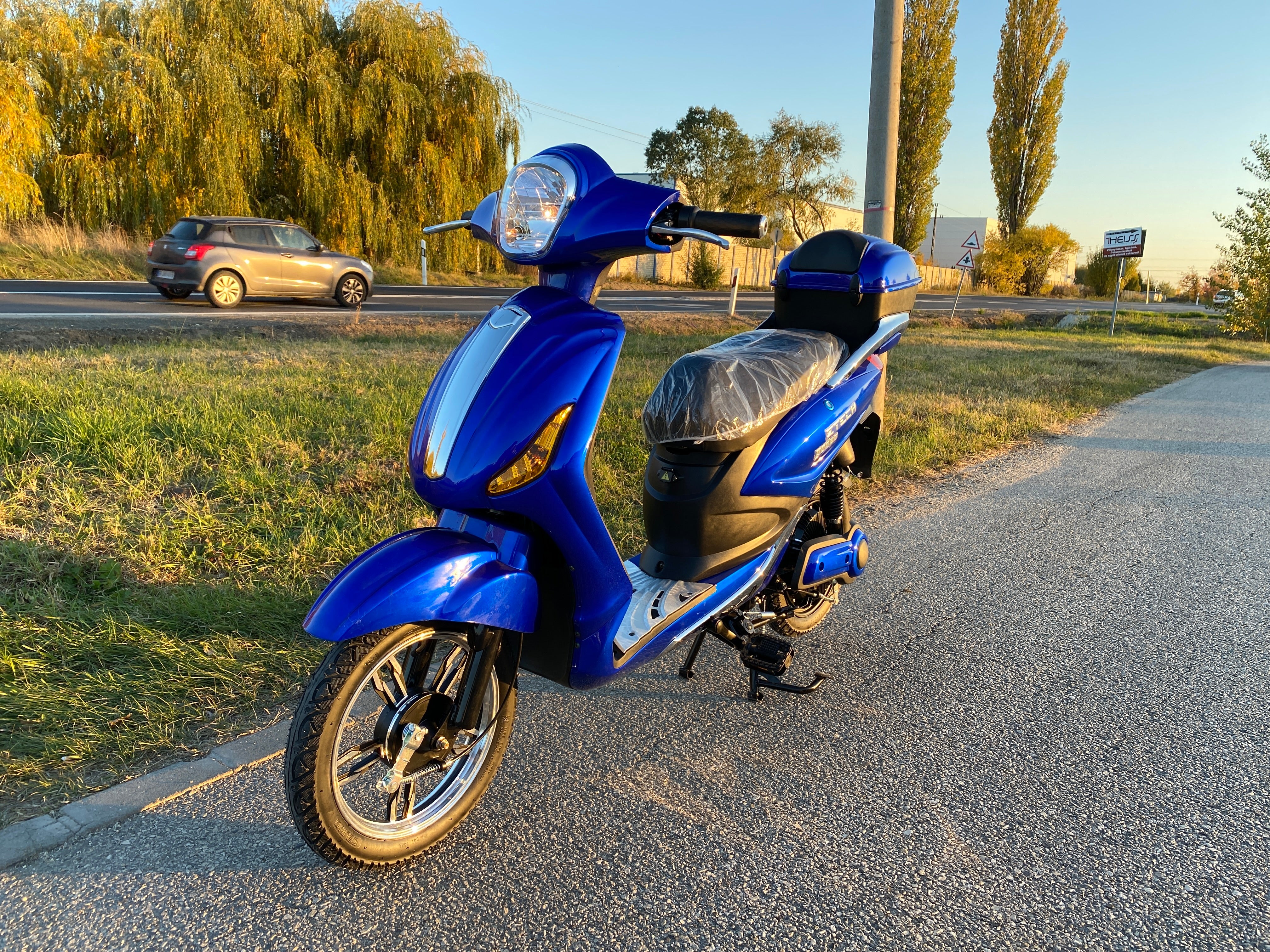 Bicicletă electrică ZTECH ZT-09-A Classic 48V 12Ah 300W 25km/h