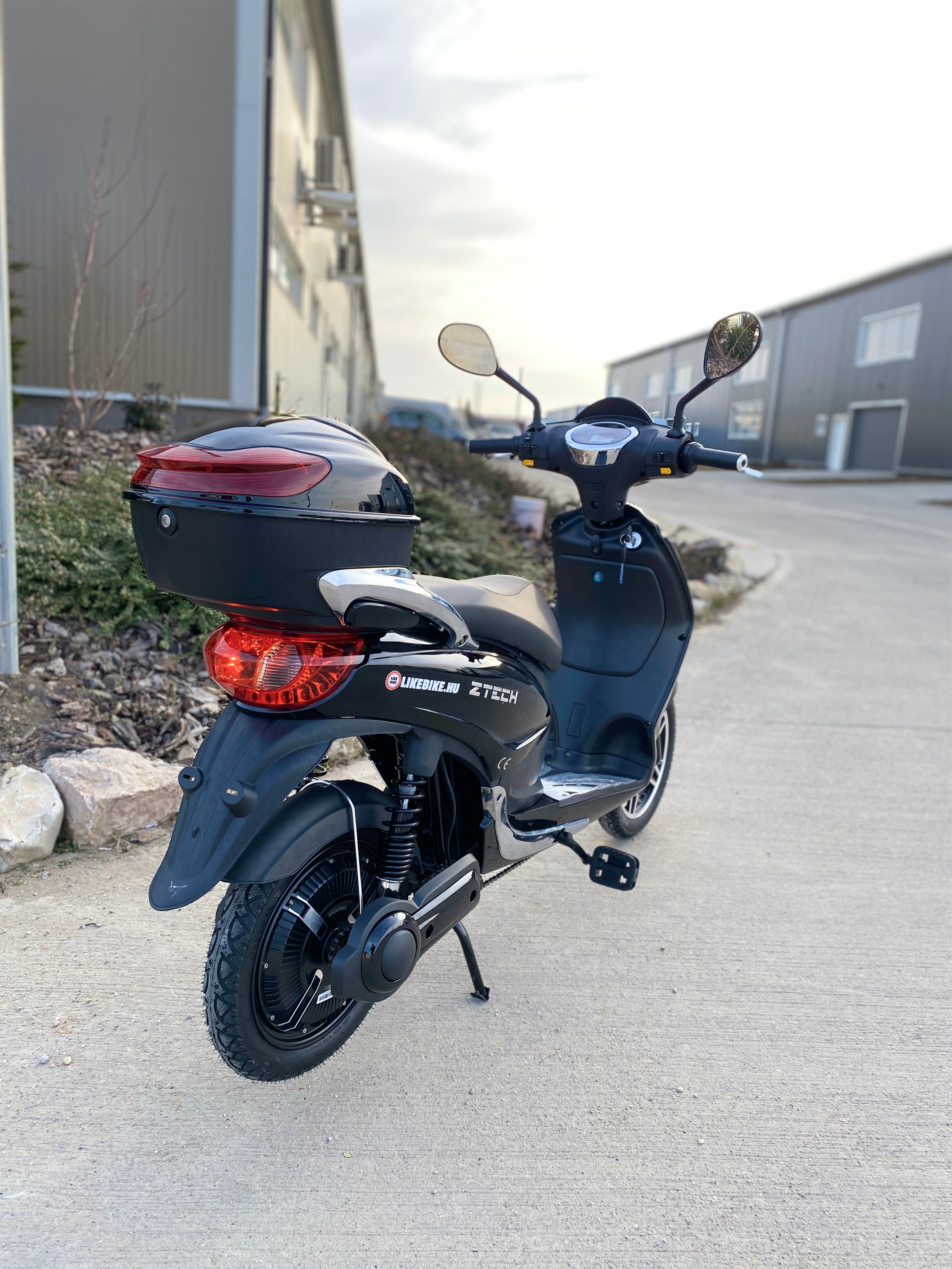 Bicicletă electrică ZTECH ZT-09-A Classic 48V 12Ah 300W 25km/h