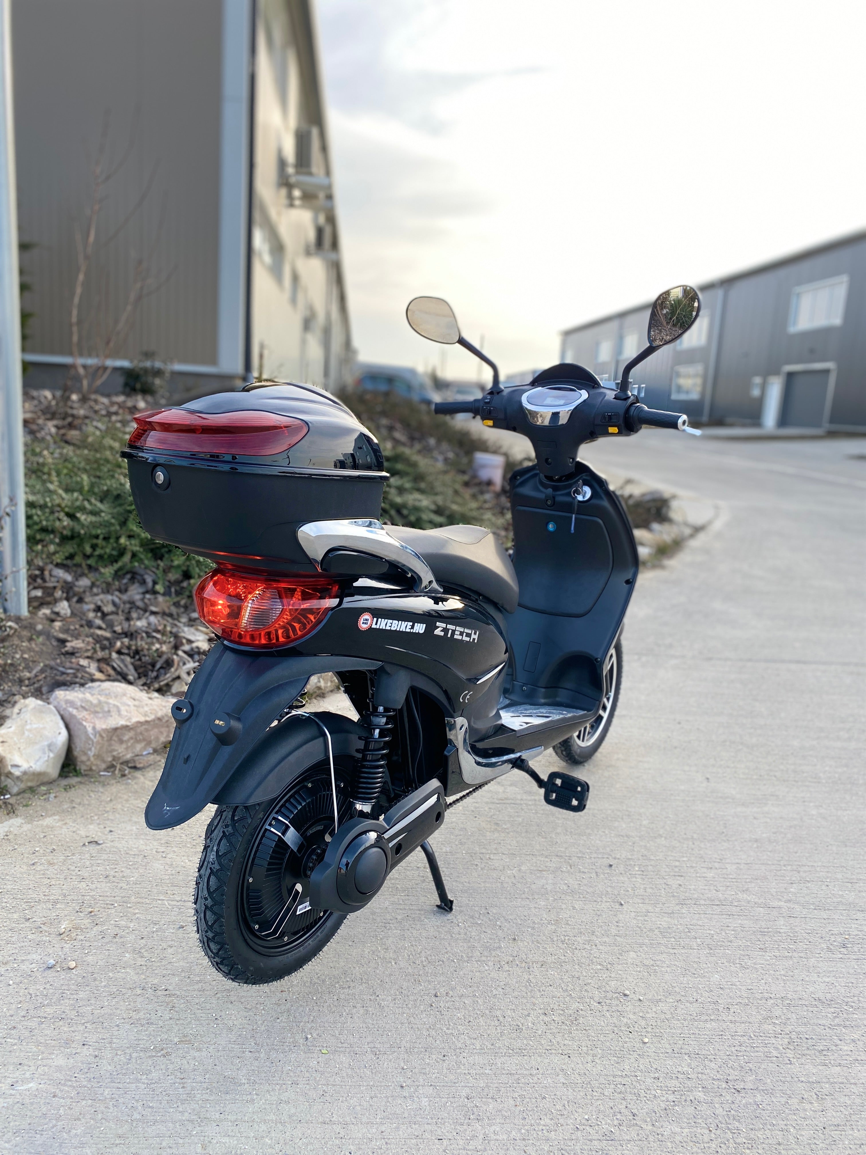 Bicicletă electrică ZTECH ZT-09-A Classic 48V 12Ah 300W 25km/h