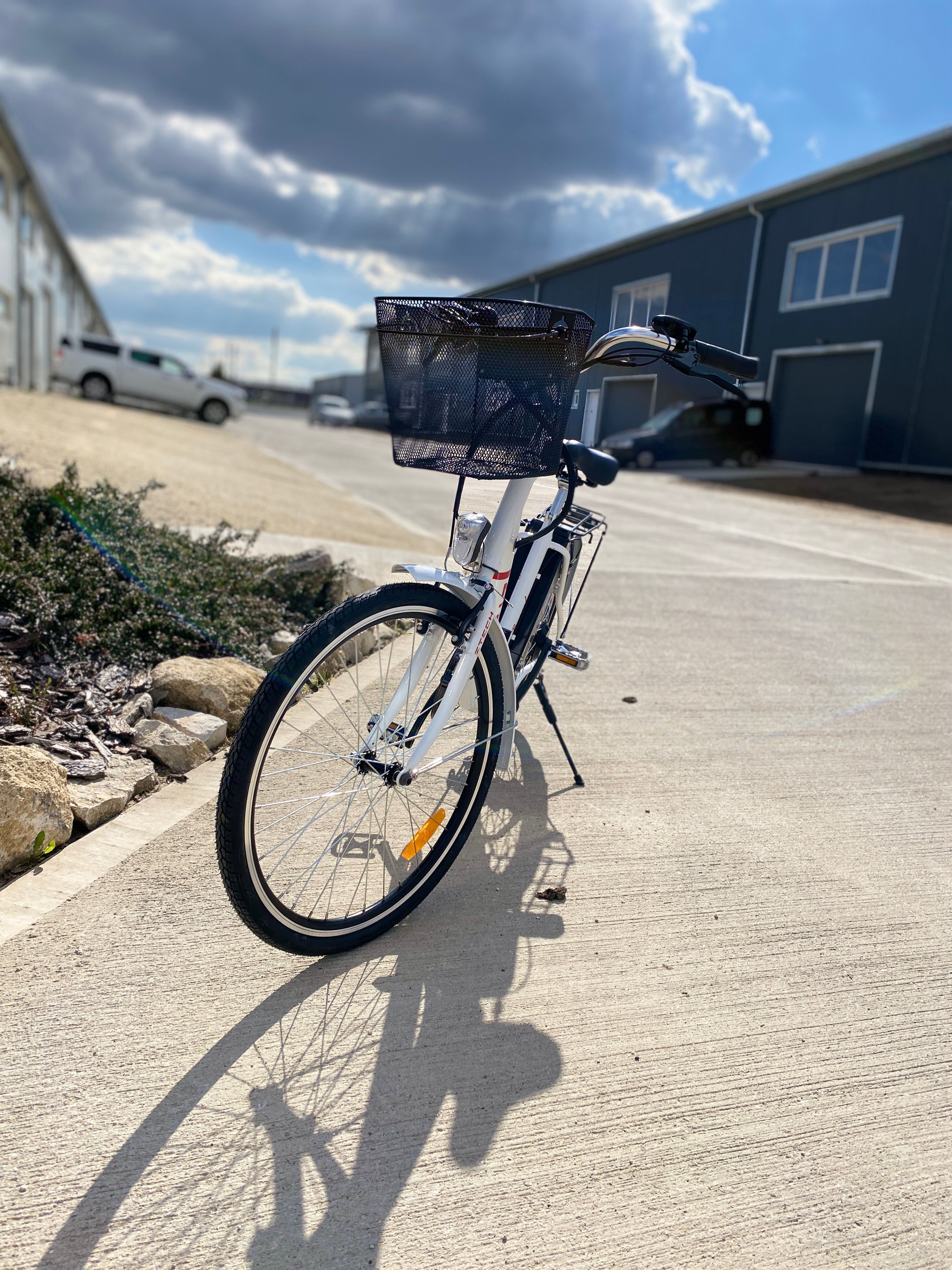 Bicicletă electrică ZTECH ZT-32 Barcelona Litiu 26" 250W 36V 9Ah