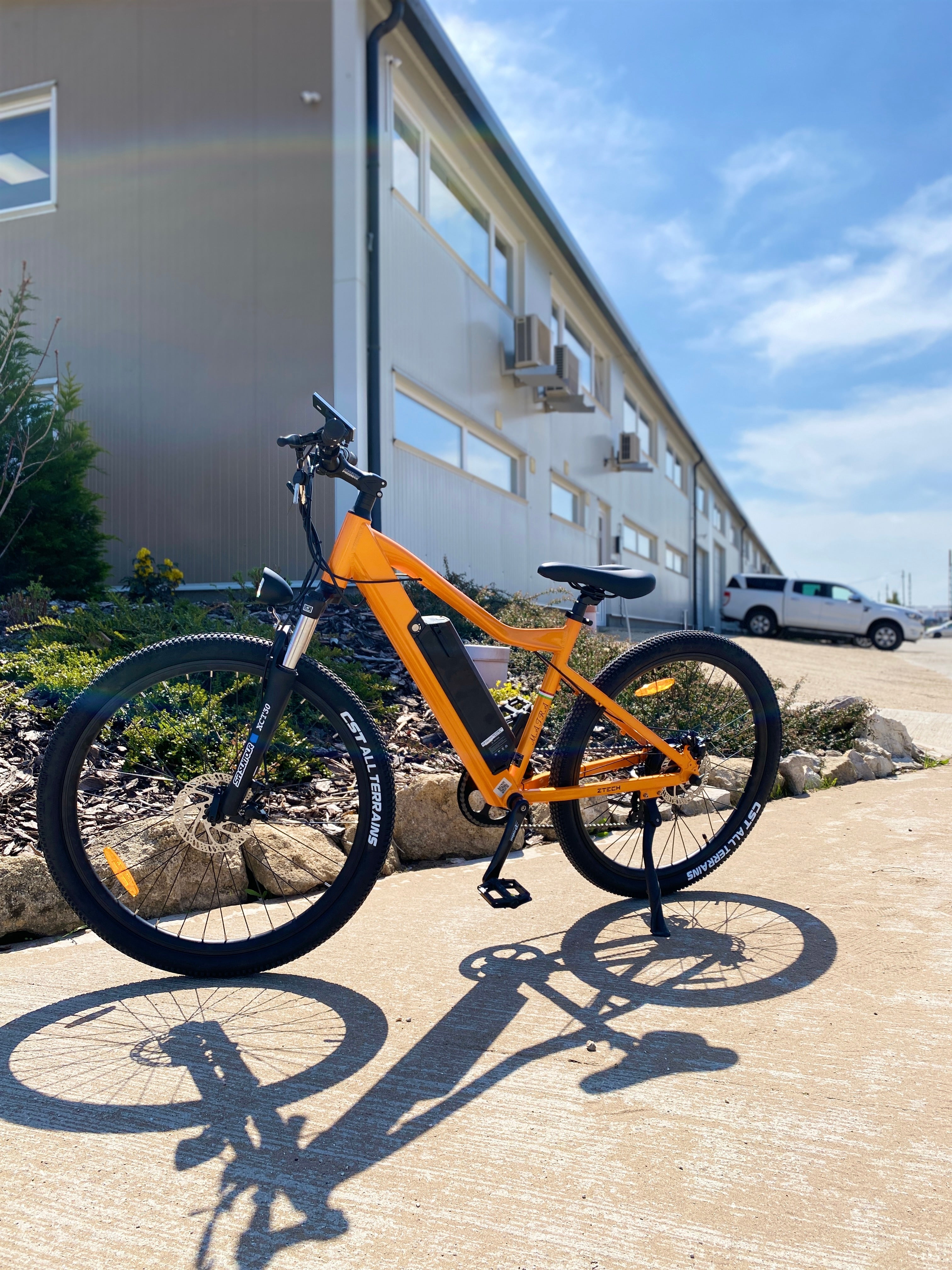 Bicicletă electrică ZTECH ZT-85 Matra 250W 36V 12Ah